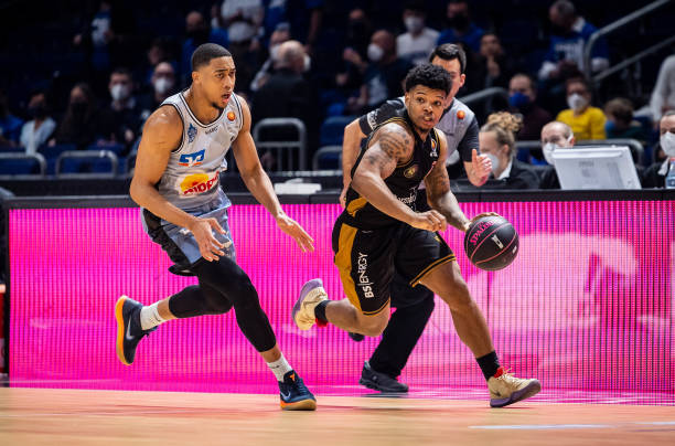 尤其是在面 尤其是在面