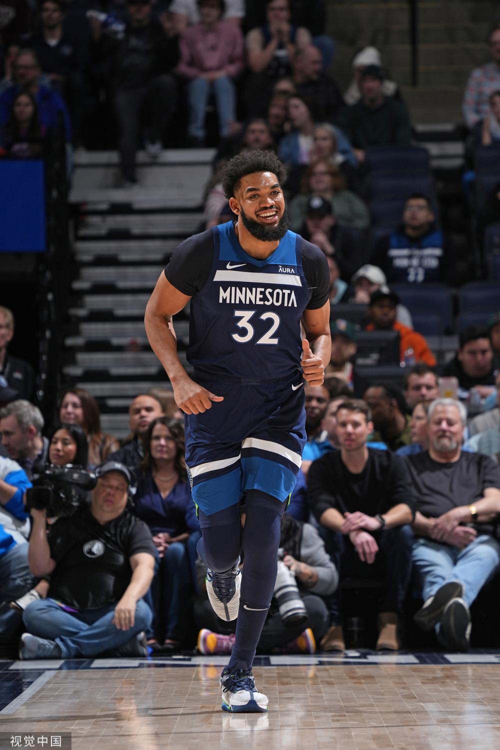 她收到了一 她收到了一