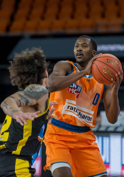 身价差距也 身价差距也