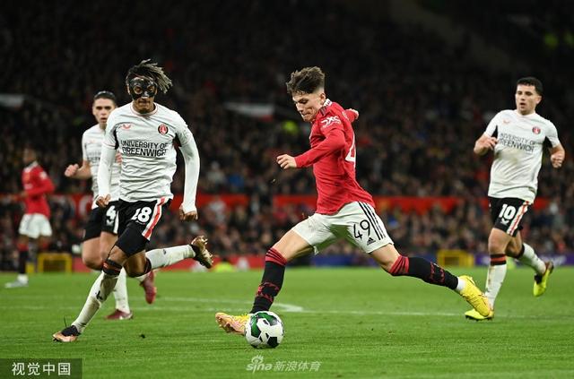 湖人战胜太 湖人战胜太